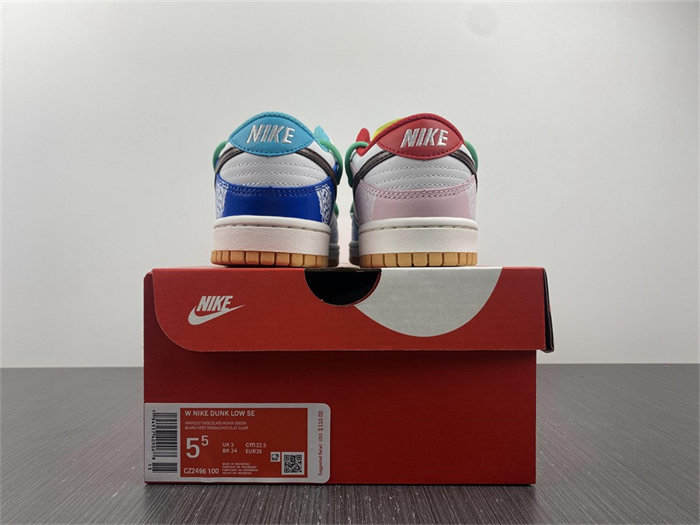 Nike Dunk Low SE