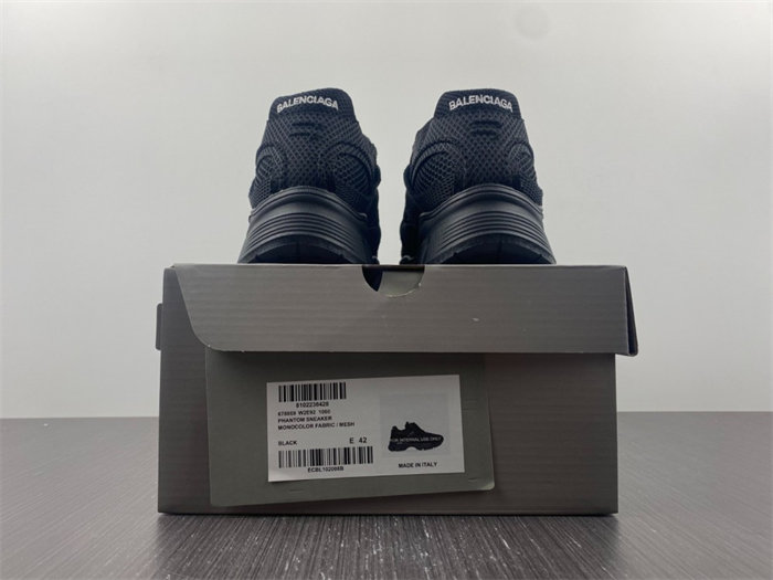 BLCG Phantom Black  678869 W2E92 1000