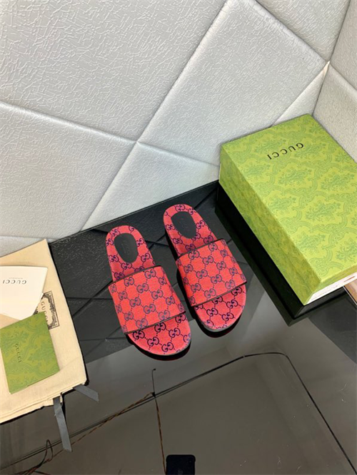 Gocci Slipper
