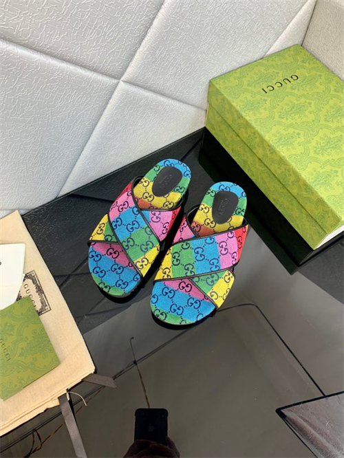 Gocci Slipper