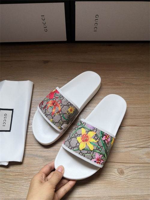 Gocci Slipper