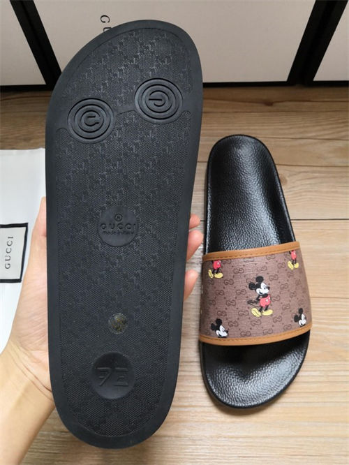 Gocci Slipper