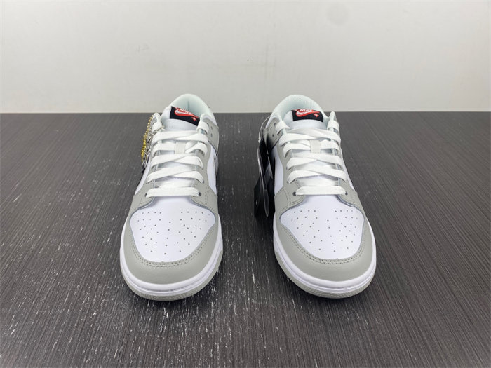 Nike Dunk Low SE