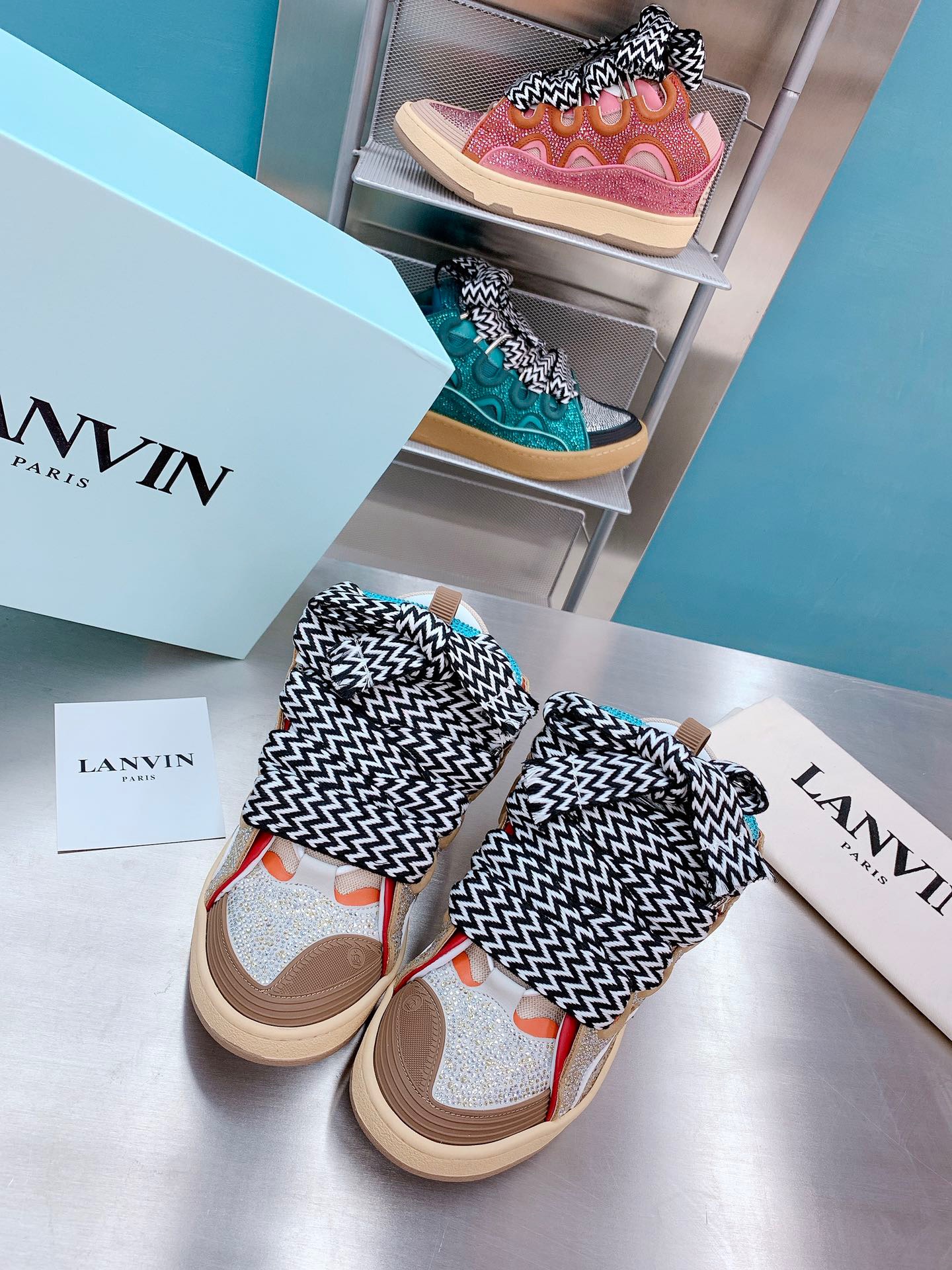 Lanvon Curb Sneaker 26