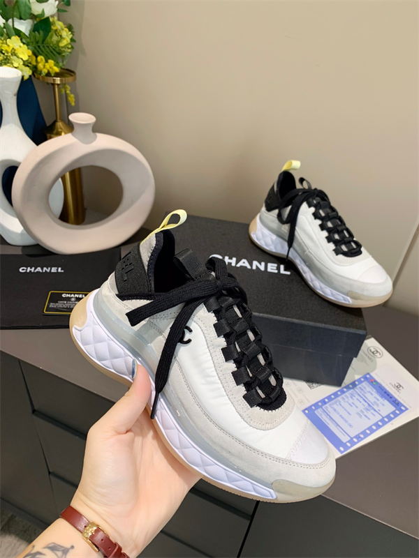 Chanal Sneakers