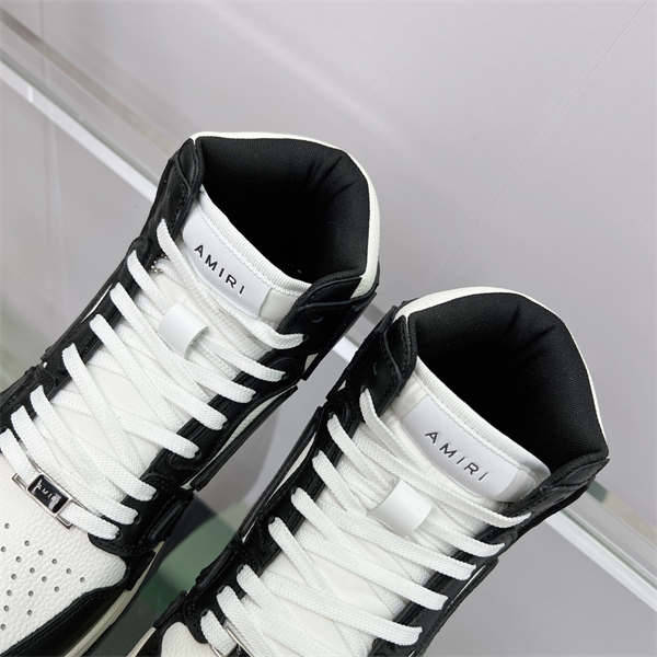 AMIR1 SNEAKERS