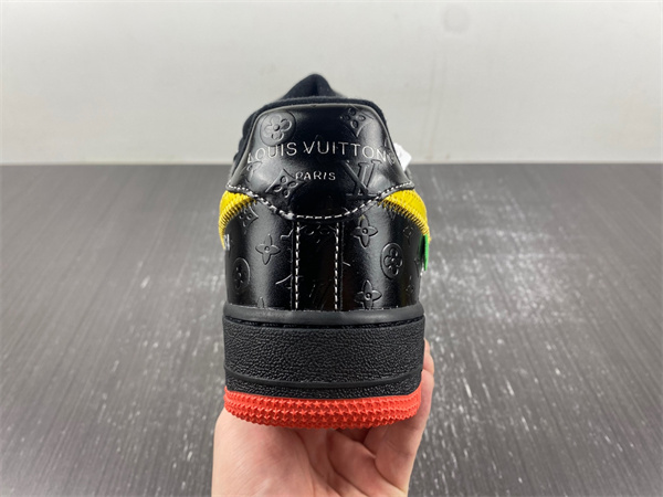 l**isV*t*n x nike air force 0000123