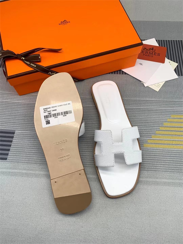 H Slipper