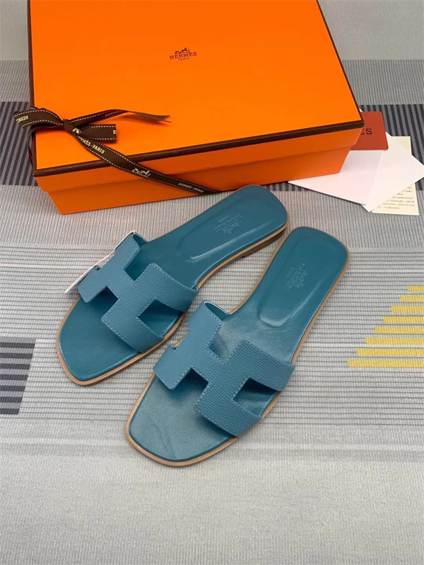 H Slipper
