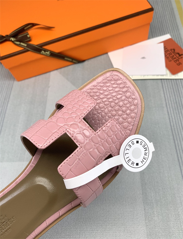 H Slipper