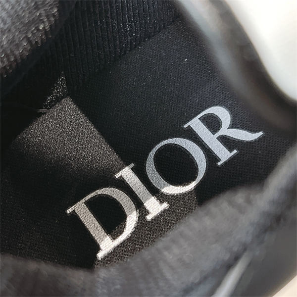 Dr B27 Sneaker