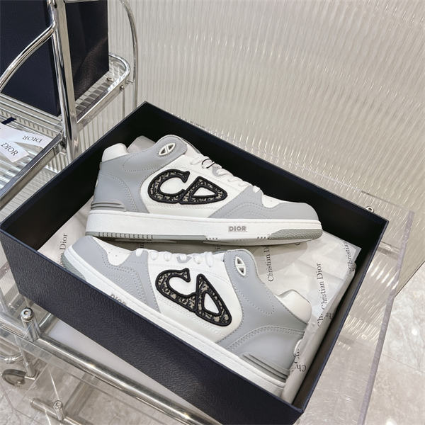 Dr B57 Sneaker