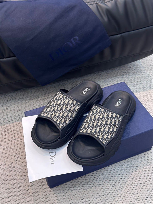 Dr Slipper