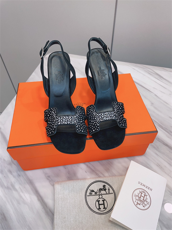 H Sandals