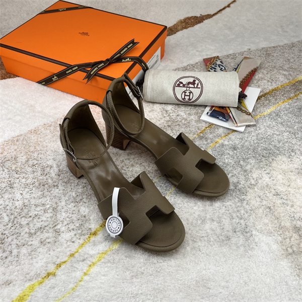 H Sandals