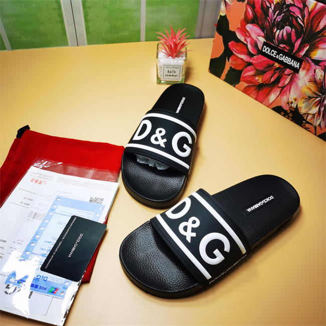 DG slipper 27