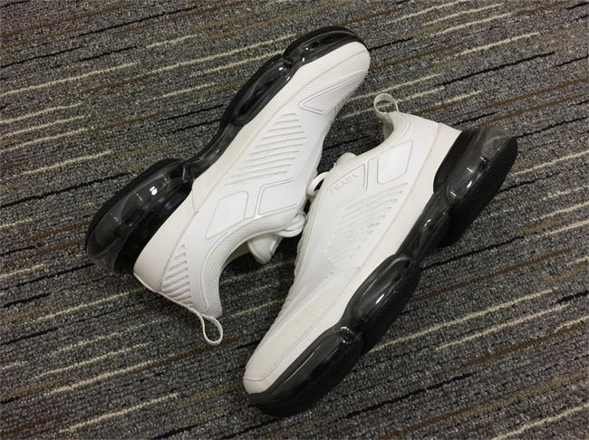 Pra*a sneaker 37
