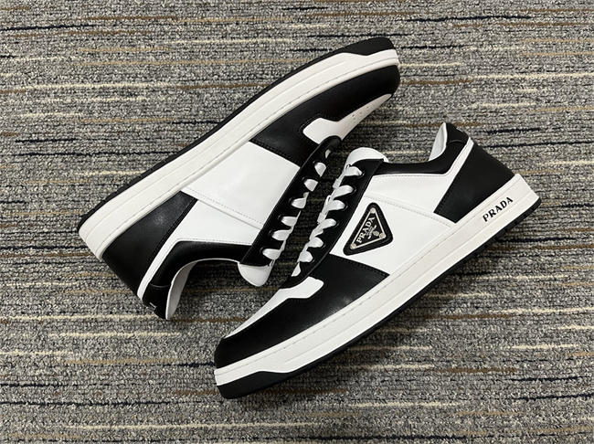 Pra*a sneaker 20