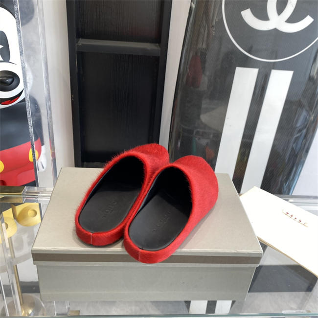 Marni Slipper