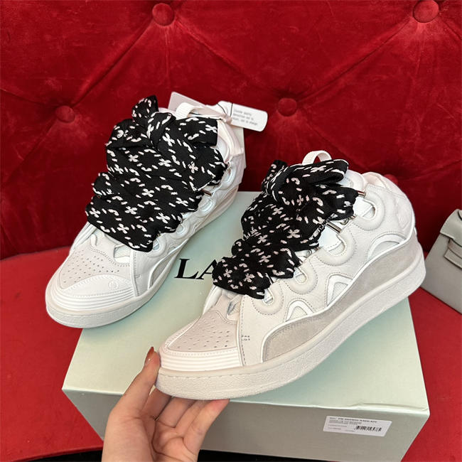 Lanvon Curb Sneaker 29