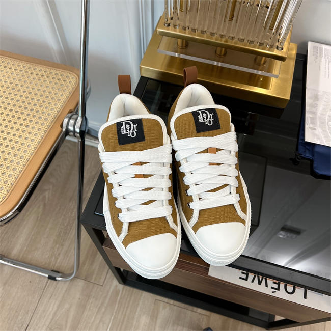 D*or b23 low top