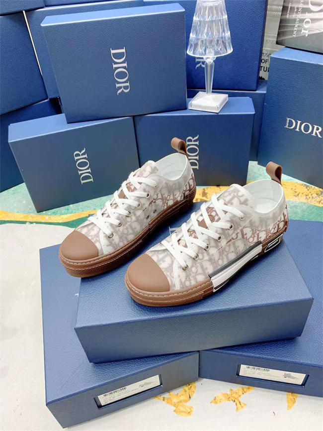D*or b23 sneaker