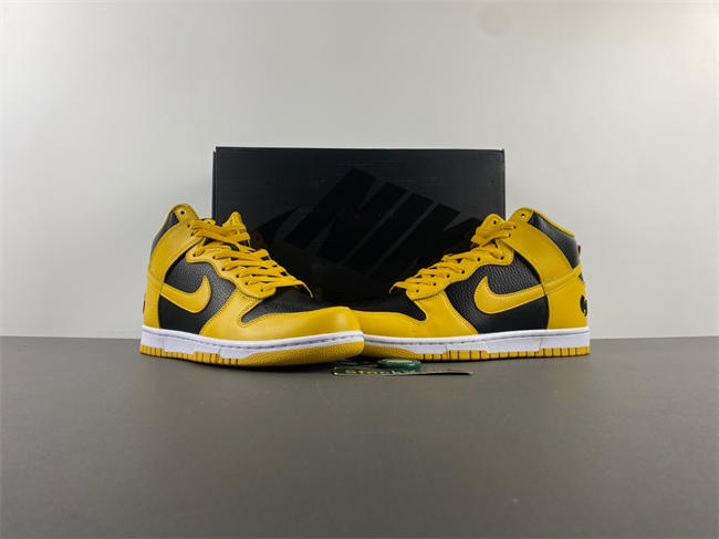 Nike Dunk High “Wu-Tang Clan” HJ4320-001