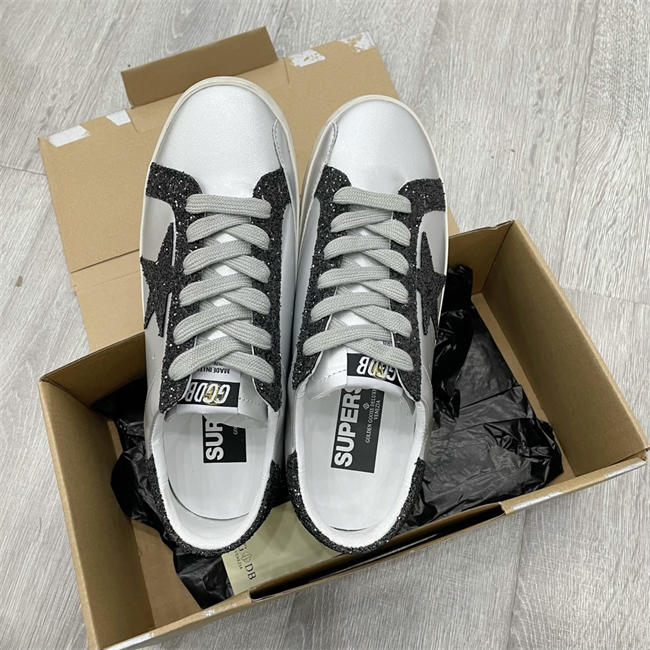 G01den G003e Sneaker