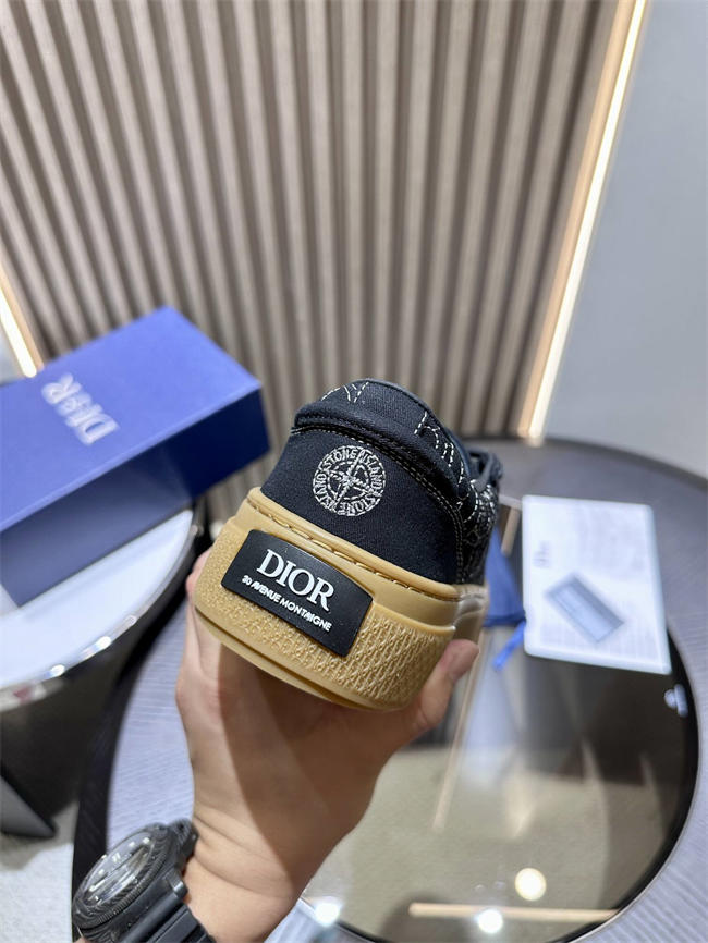 D10r B33