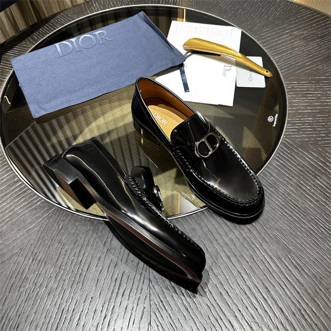 D10r Loafer