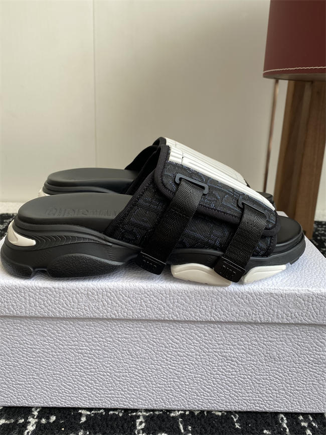 Dio Slipper