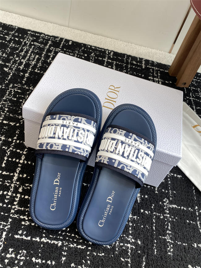 Dio Slipper