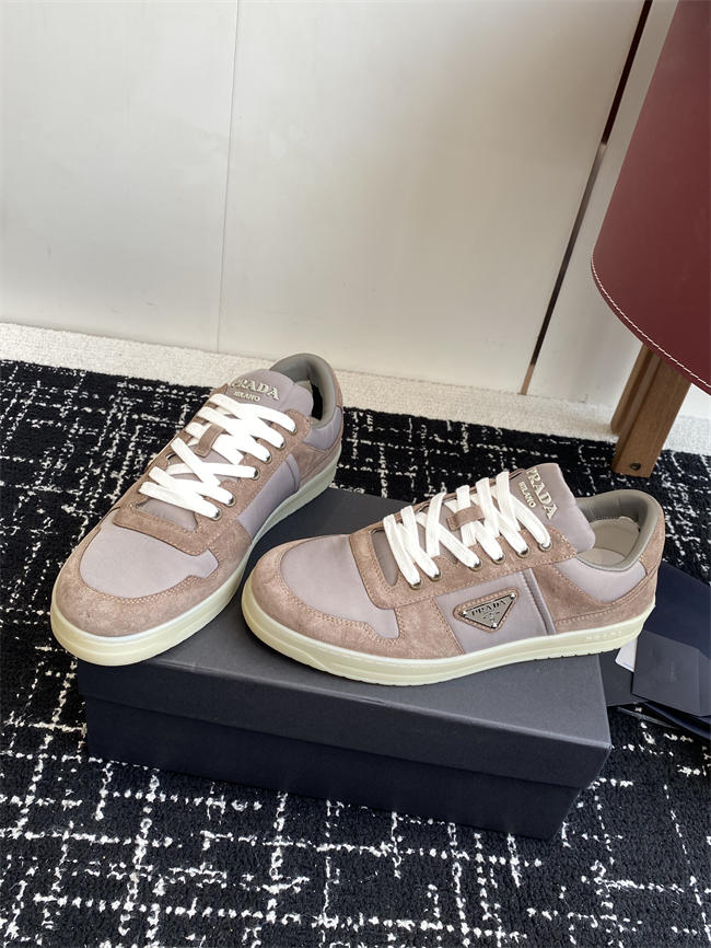Pra*a Sneaker