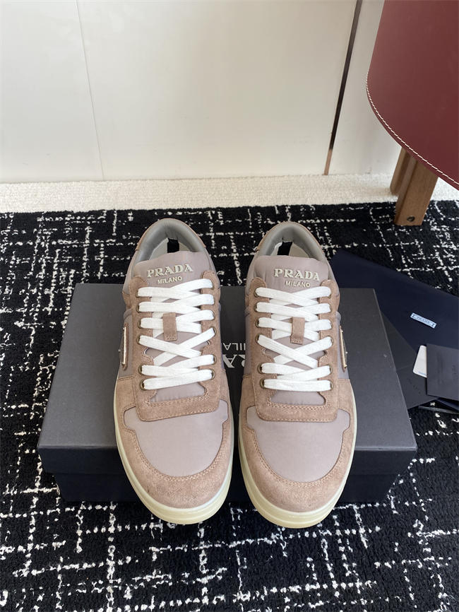 Pra*a Sneaker