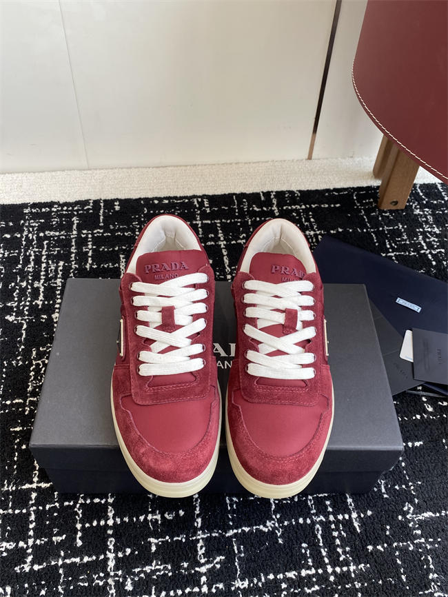 Pra*a Sneaker