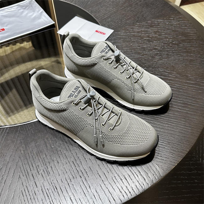 Pra*a Sneaker