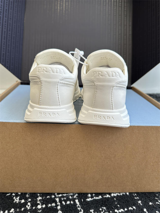 Pra*a Sneaker