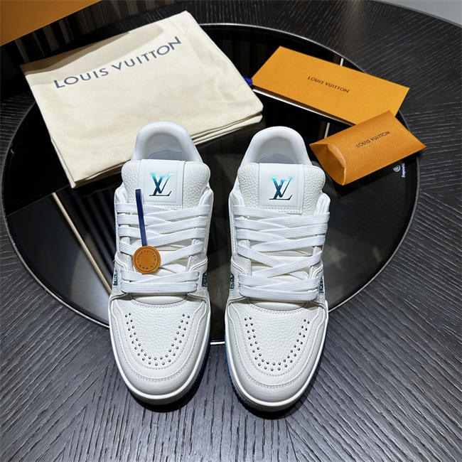 Lv Sneaker