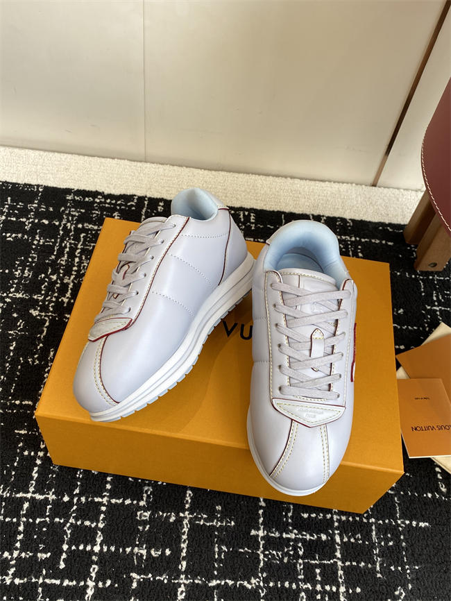 Lv Sneaker