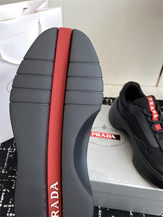 Pra*a Sneaker