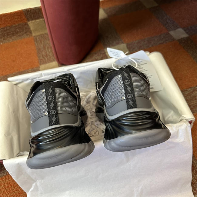Gvc*1 Sneaker