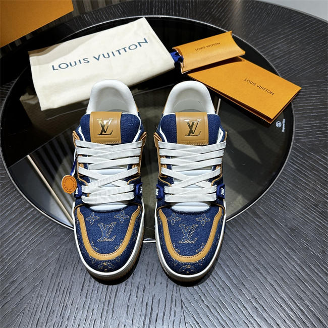 LV Trainer Sneaker