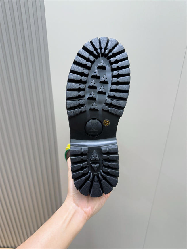 LV Boot