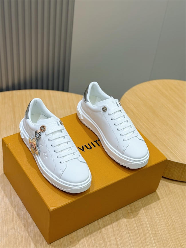 Lv Sneaker