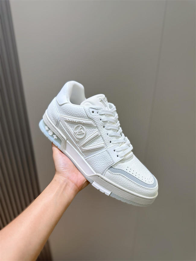 Lv Sneaker