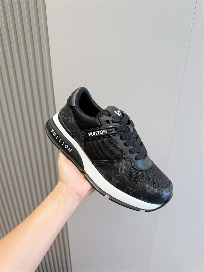 Lv Sneaker