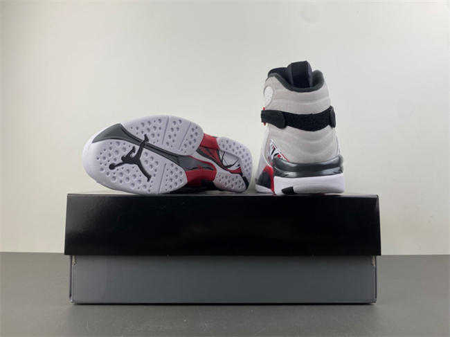 Jordan 8 Retro Bugs Bunny (2025) 305381-100