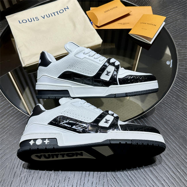 LV Trainer Sneaker