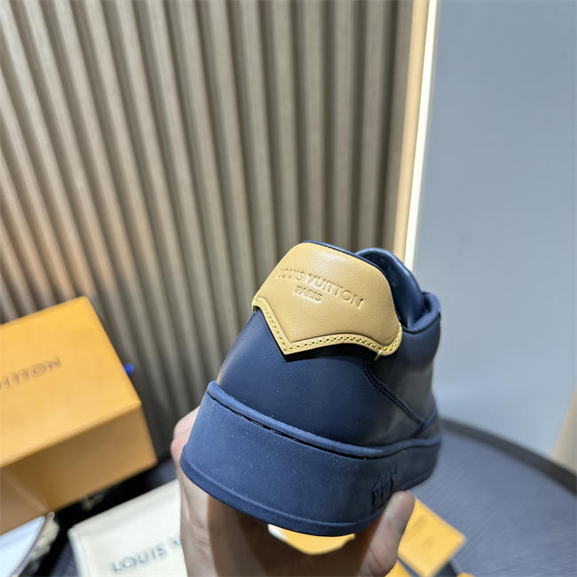 Lv Sneaker