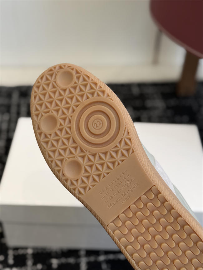 Ma1s0n Marg*e1a Sneaker 112